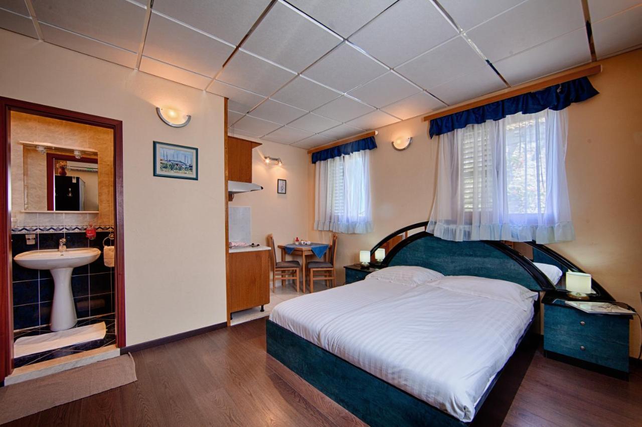 Nautic Studio A4 *